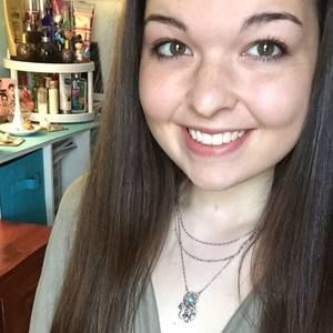 Meet your Posher, Julia